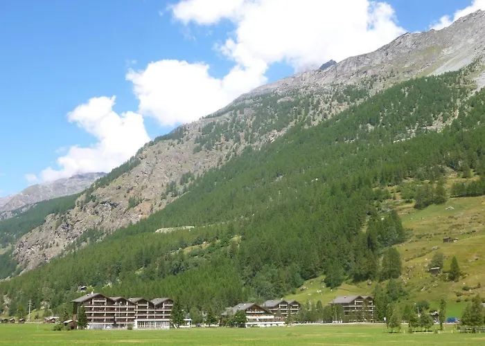 Monte Rosa D 412 Apart Otel 3*