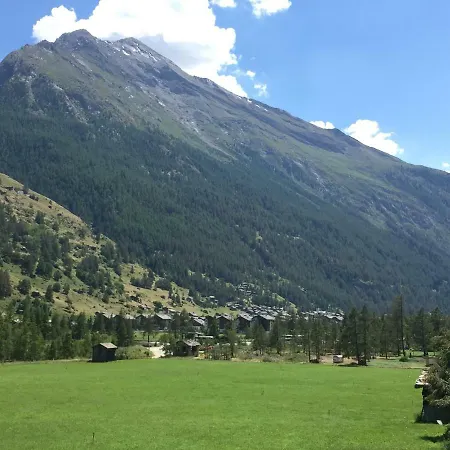 Monte Rosa D 412 Apartahotel 3*