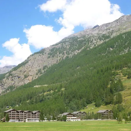 Monte Rosa D 412 Aparthotel 3*