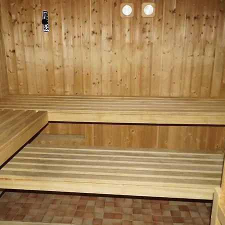 Aparthotel Monte Rosa D 412 3*